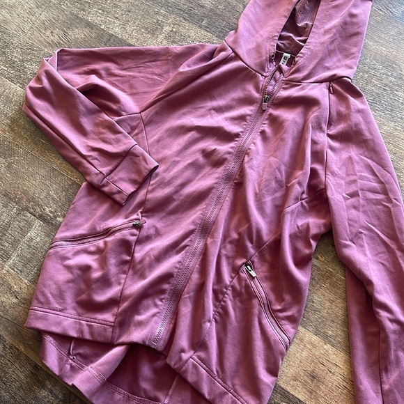 Fabletics dark rouge full zip Sammy Hooded Jacket | size large - Picture 6 of 8